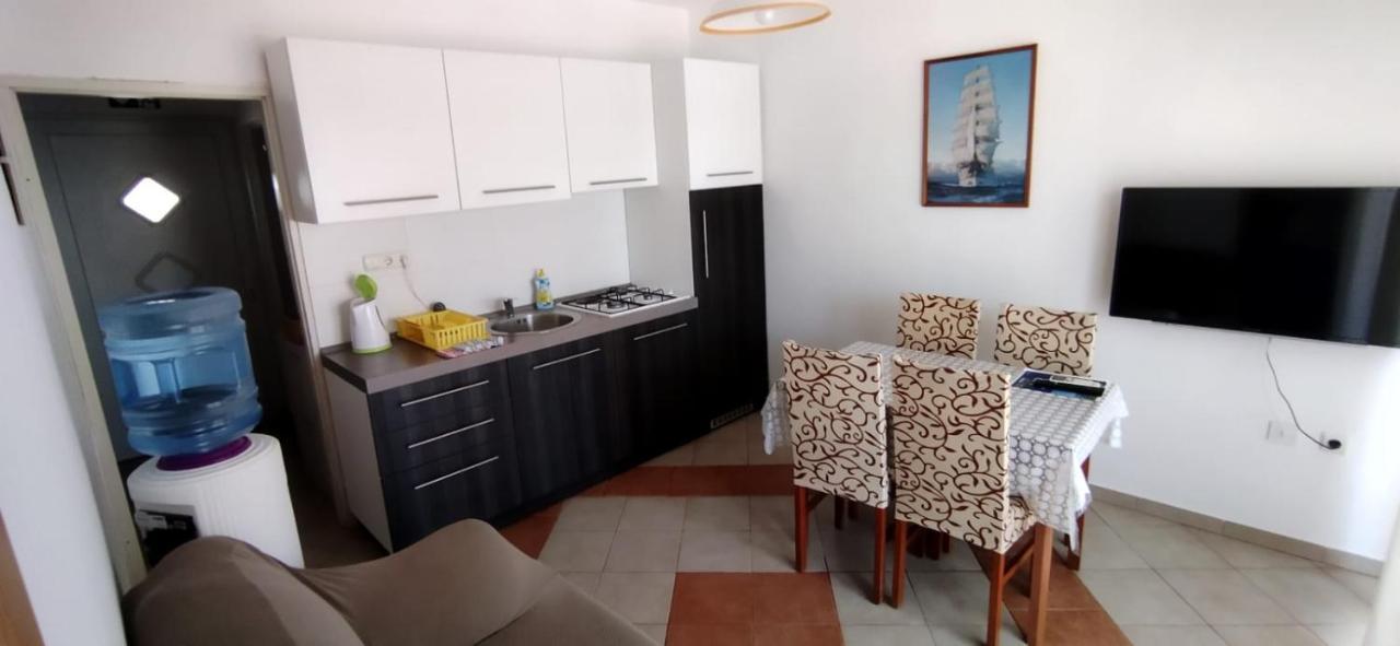 Apartments Natasa Vir Ngoại thất bức ảnh
