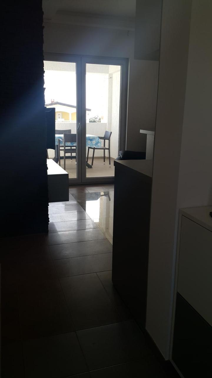 Apartments Natasa Vir Ngoại thất bức ảnh