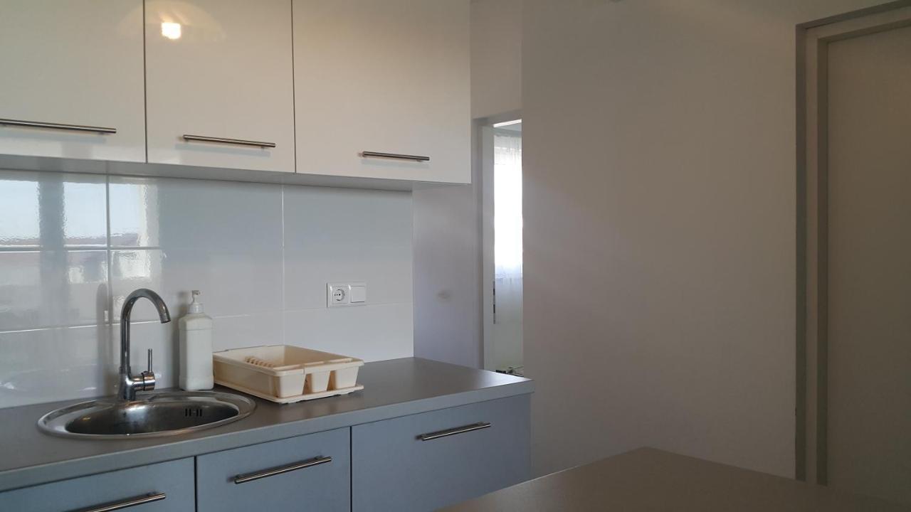 Apartments Natasa Vir Ngoại thất bức ảnh